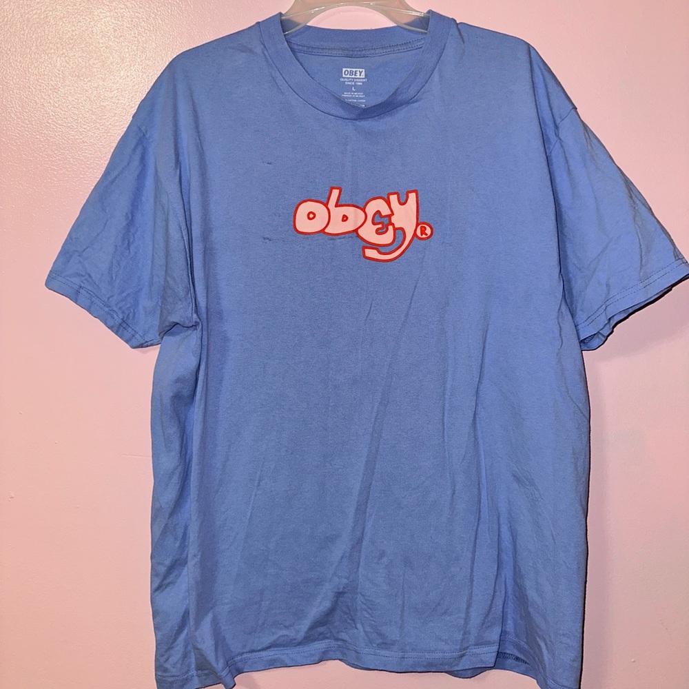 Mens Obey tshirt